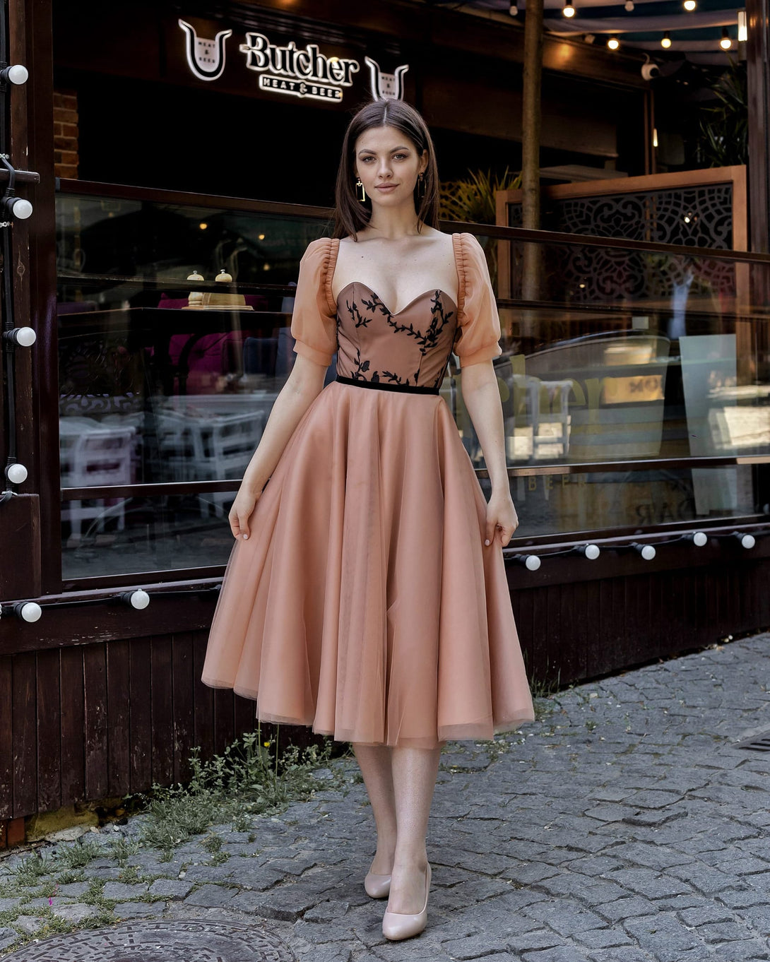 Rochie elegantă de ocazie midi cu corset din dantelă - BELLADRESS